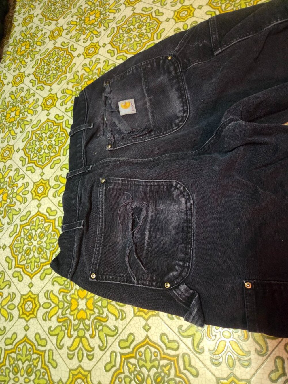 Black carhartt pants